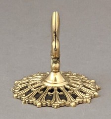 Card Sign Holder Brass Fleur-de-lis Top on Round Filigree Base 3.5″D 3″H Set/6