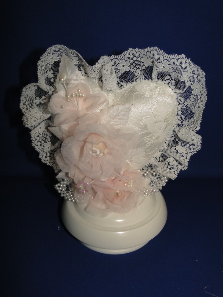 New Vintage Wilton «Lacy Elegance » Wedding Cake Top, pink , 109-2003