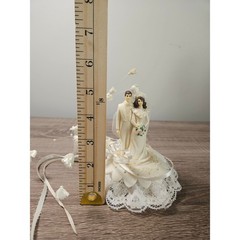 Vintage Wedding Cake Topper Lot 4pc Wilton Bride Groom Retro Lace Floral 1993