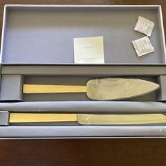 Vera Wang Wedgwood ~ With Love ~ Gold 2-Piece Cake Serving Set~NIB