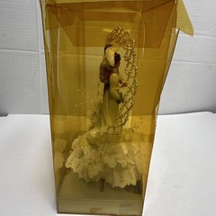 Vtg Wilton Designer Series Heavenly Wedding Cake Topper – Grey Coat #0118-00603