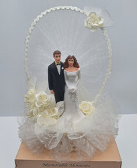 Vintage Lumart Wedding Cake Topper s Bride Groom Lace Arch Memorable Moment NIP