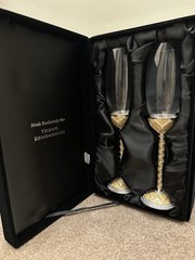 Things remembered “ Garden Trellis” Toasting, Wedding ,champagne Wine Flutes NIB