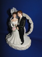 New Elegant Porcelain Bridal Couple Caketop, white floral bead ring back #3