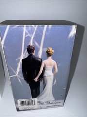 Love Pinch Caucasian Couple Funny Wedding Cake Topper