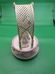 Enesco Bride & Groom Cake Topper «True Love» Music Carousal