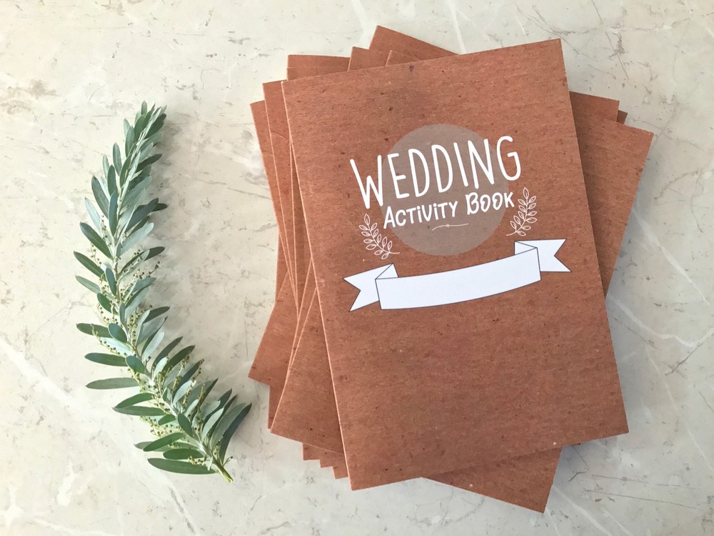 Wedding Activity Book. Kids Wedding Colouring favour x8