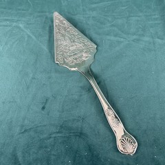 Vintage Silver Plate over Zinc Alloy Cake Pie Server