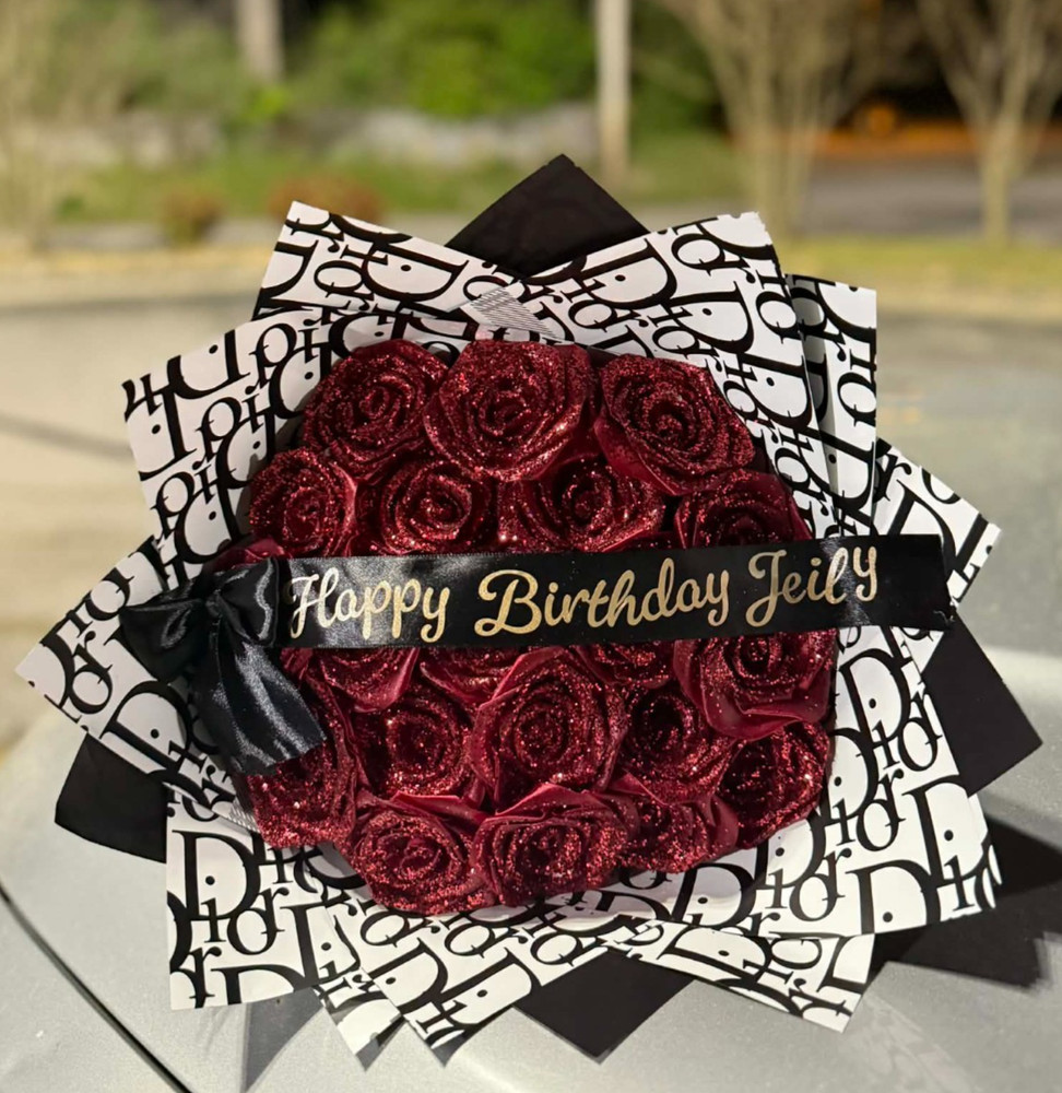 red glitter roses bouquet for every events day,fake red bouquet