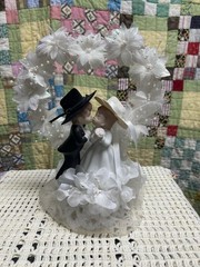 Vintage Cowboy And Cowgirl Porcelain Wedding Cake Topper Floral W/Heart Shape