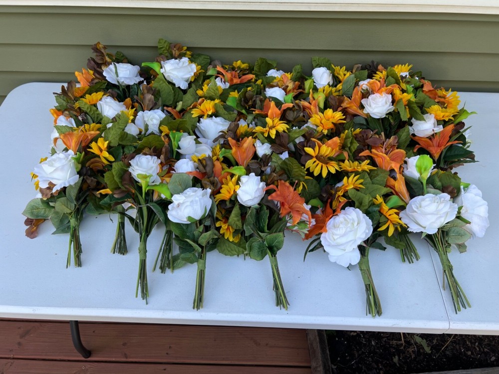 24 Orange, Brown, yellow, white, green, floral wedding centerpieces & burlap.
