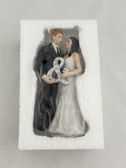 Weddingstar Cake Topper Bridal Couple Wedding Porcelain Figurine Holding & Sign