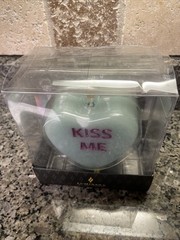 Candy Heart Kiss Me Candle- Flameless Real-Flame Romantic Battery Fresh Mint
