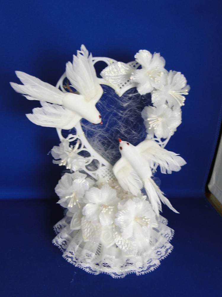 New Elegant Wedding or Anniversary Kissing Love Doves Cake topper #318