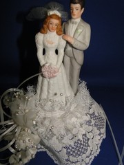 New Wilton Designer Series «Delicate Joy», Grey Tux, Wedding CakeTop # 108-640