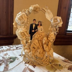 Vintage 1959 Coast Novelty Wedding Cake Topper 8in RARE USED White Flowers