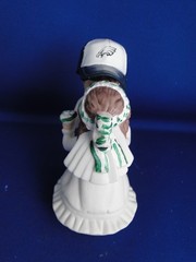 New Philadelphia Eagles Kissing Bride & Groom Wedding Cake Top figurine with cap