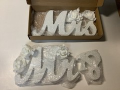 White Wooden Mr and Mrs Signs for Wedding Table, with Just Married Banner NEW