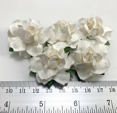 1-1/2″ or 3.75 cm White + Baby Pink Paper Flower Wedding Scrapbook Rose R21/2+15