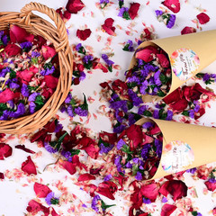 40+ Cups 9.3Oz Real Biodegradable Flower Petal Wedding Confetti, 5 QT 5 Kinds Co