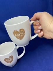 Mr. & Mrs. Mug Set Wedding or Anniversary Gift Idea – Gold Brush of Love Design
