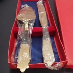 Vintage Cake Knife & Server Set, Ornate Metal Handles, Gold/Silver Glossy