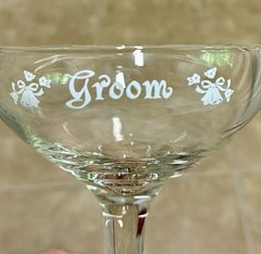 Vintage Bride and Groom Wedding Champagne/Wine Toasting Glasses