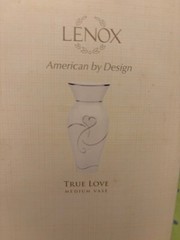 Stunning Lenox True Love 8.25″ Wedding Vase~White & Platinum~New in Box w/tags