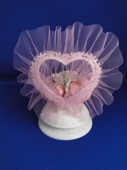 New Vintage Wilton Petite «Bells & Buds Wedding CakeTop, 106-1000