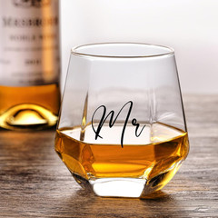 Mr and Mrs Wine Glasses Wedding Gifts for Bride and Groom-Gifts for Bridal
