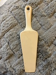 Vintage Decorative Porcelain Cake Server Cutter Holiday Wedding Birthday Etc.