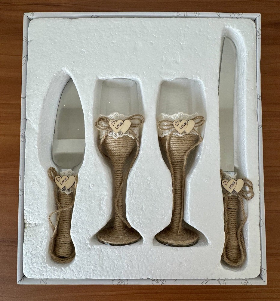 Wedding Cakes Server Set & Champagne Glasses 4 Piece Rustic Country Burlap Lace