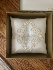 90s Beverly Clark Ivory Pearl and Lace Wedding Guest Book, Pillow and Pen