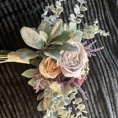 High Quality , Purple Themed Wedding Flowers