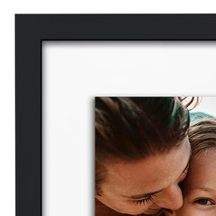 Americanflat 4×6 Collage Picture Frame with Shatter-Resistant Glass – Fits Th…