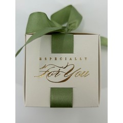 50 Pack White Especially For You Favor Boxes with Green Ribbon 2.5 Inch