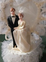 Vintage -1980 Coast Novelty – Made in New Zealand- Wedding Cake Topper w/ Heart