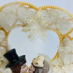 Vintage 1980 Coast Novelty Wedding Cake Topper Kissing Bride Groom Heart Decor
