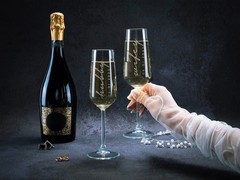Champagne Flutes Personalized, Mr Mrs Champagne Glasses, Set 2 Engraved Glasses