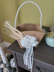 JUTE FLORAL BASKET Flower Girl Wedding Faux Pearl Handle Lace Feather EUC
