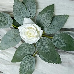 100 Frosted Green Bulk Artificial Rose Leaves Faux Greenery Party Decorations