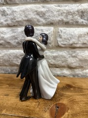 Vintage Porcelain Bride and Groom Cake Topper Figurine Made In Korea wedding