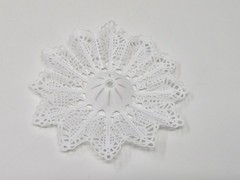 12 pcs Vintage White Plastic Lace Doily Filigree Nosegay Bouquet Flower Holders