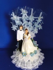 New Vintage Bride & Groom in white coat Wedding Caketop in Blue #267