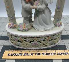 Precious Moments porcelain Bride & Groom arch wedding figurine music box 876143