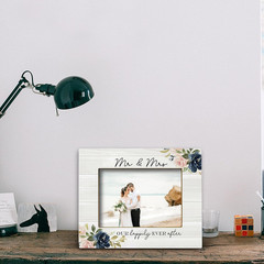 Mr & Mrs Picture Frame, Wedding & Marriage License Frame, Gifts for Newlywed 5X7