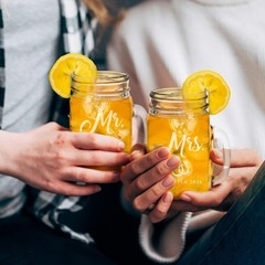 The Wedding Party Store, Mr and Mrs Mason Jar 2 Count (Pack of 1), Clear