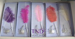 OSTRICH FEATHER PLUME PEN SET WEDDING RECEPTION PEN SET WITH METAL BASE