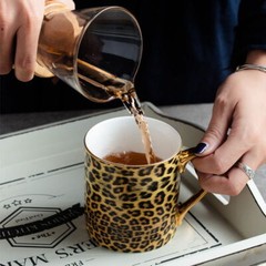 Bone China Mark Ceramic Milk Cup