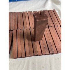 Zonon 20 Pieces Wood Place Card Holders Brown Rustic Table Number Stands TW5510